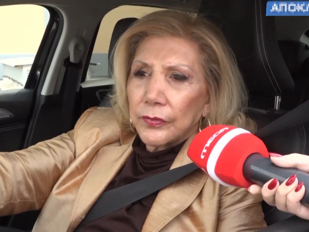 Λίτσα Πατέρα: Η ζωή εκτός τηλεόρασης, η Ελένη Μενεγάκη και η απάντηση για την εκπομπή της Κατερίνας Καραβάτου