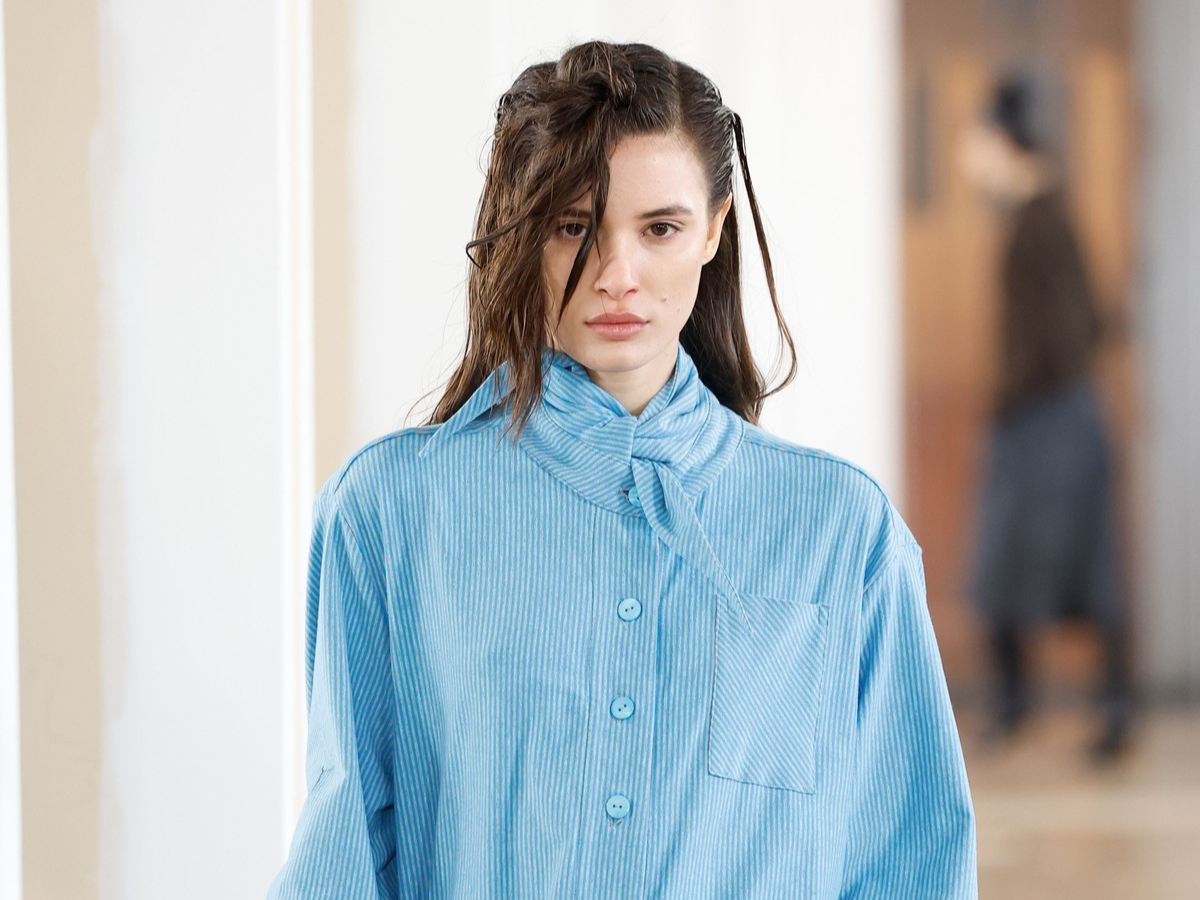 Εβδομάδα Μόδας Μαδρίτη: Στο show του οίκου ManeMane τα hairstyles είναι ανεπιτήδευτα και με undone διάθεση