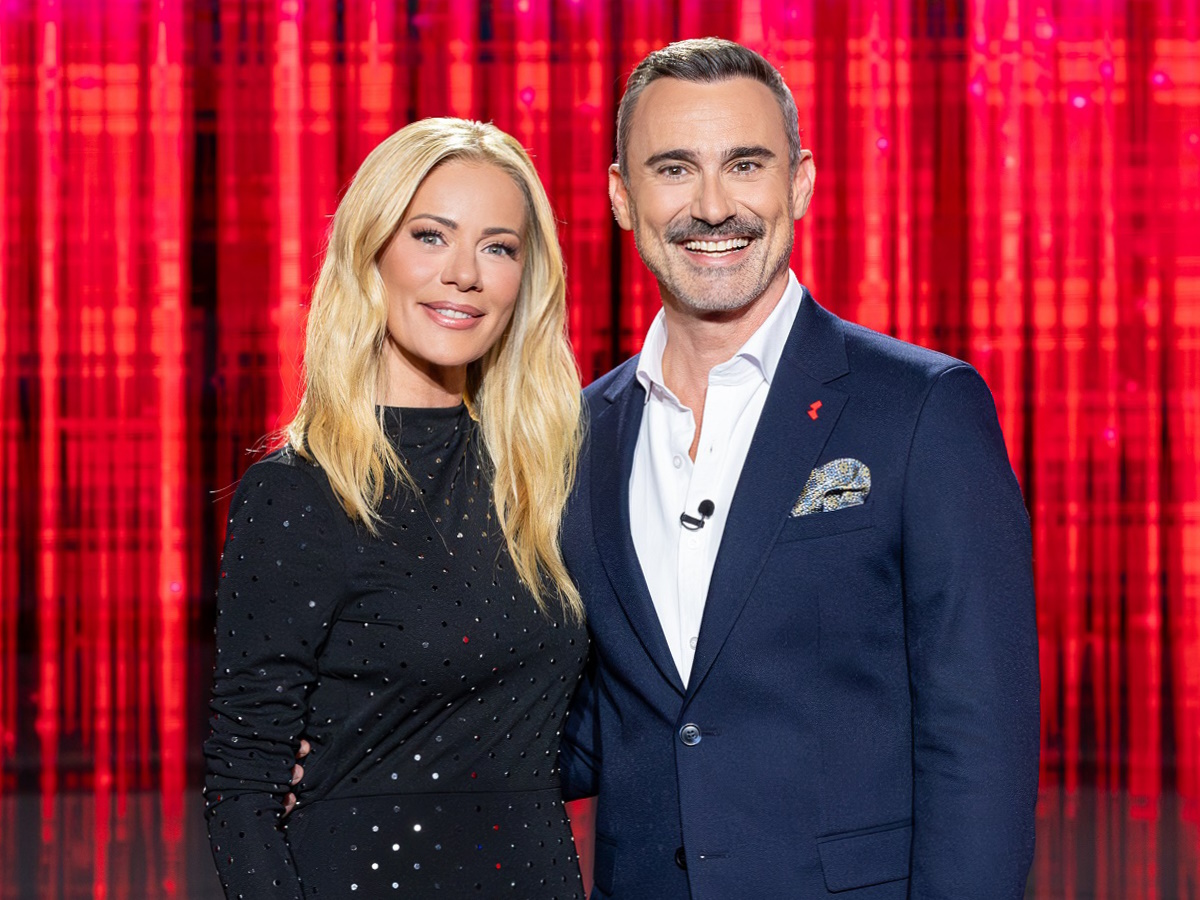 Ο Γιώργος Καπουτζίδης για το Moments με τη Ζέτα Μακρυπούλια: «Έχω πάθει σοκ με αυτά που έχουν ετοιμάσει, νιώθω τα πόδια μου να τρέμουν»