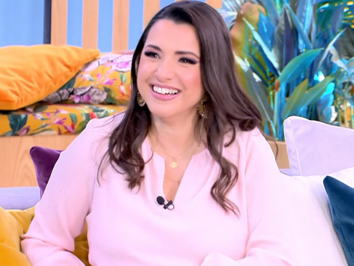 Μαριάννα Πολυχρονίδη: Αποκάλυψε την εγκυμοσύνη της στην «Super Κατερίνα» – Μητέρα για πρώτη φορά η ηθοποιός