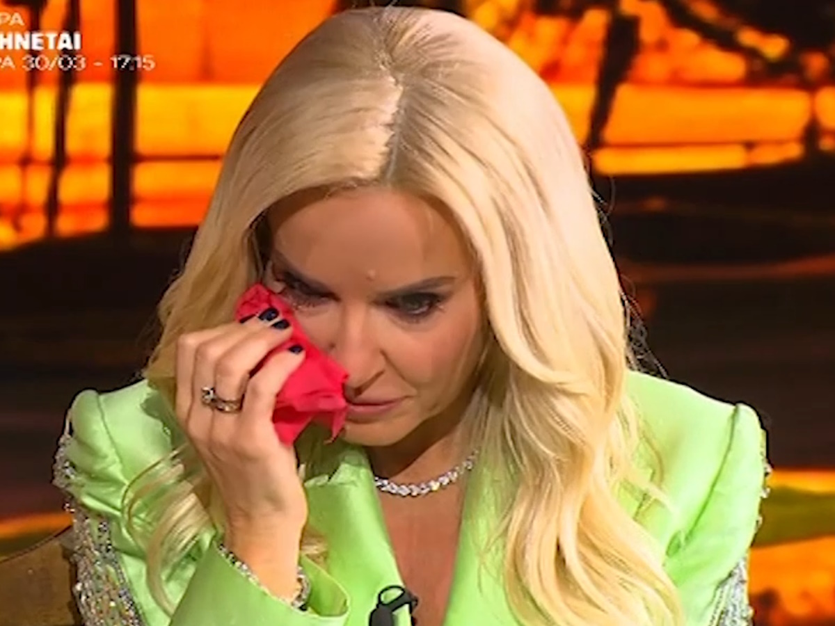 Μαρία Μπεκατώρου: «Λύγισε» για τον πατέρα της – «Χάρηκα που με είδε επιτυχημένη, πριν φύγει από τη ζωή»