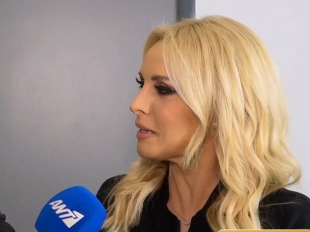 Πέγκυ Ζήνα: «Ο Δημήτρης Μητροπάνος ήταν ο δεύτερος πατέρας μου – Ήταν μέσα στη ζωή μου και στην καθημερινότητά μου»