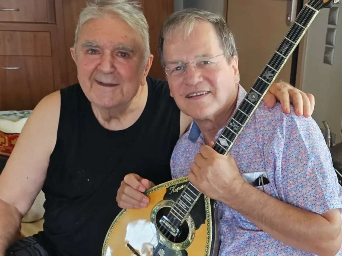 Χρήστος Νικολόπουλος: «Σε λίγες ημέρες θα βγει το τραγούδι με τον Πασχάλη Τερζή, θα βγει και βίντεο»