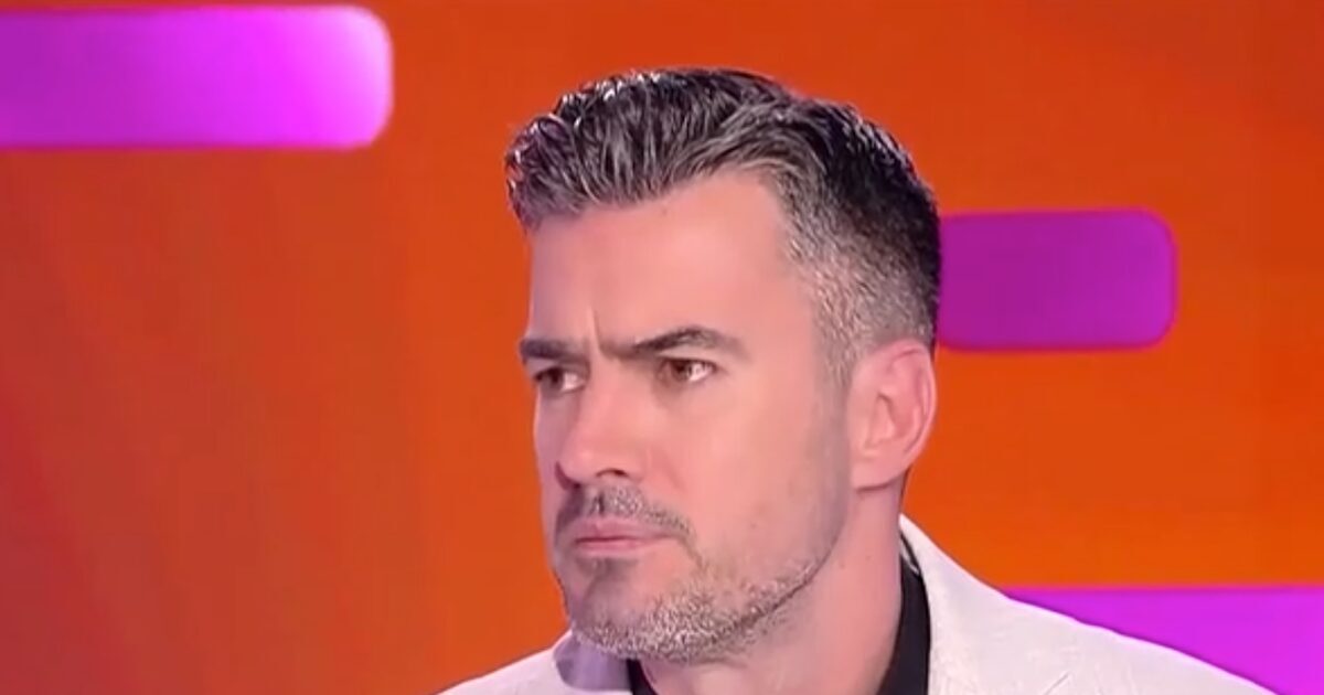 Γιάννης Τσιμιτσέλης για πρώτη φορά: «Είχα προτείνει τον Ορφέα Αυγουστίδη για τον “Σασμό” και τελικά έμεινα εγώ εκτός»