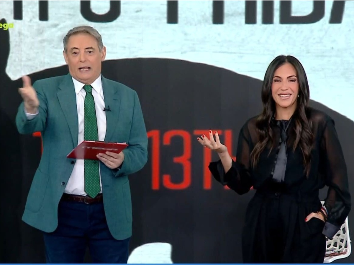 Ιορδάνης Χασαπόπουλος σε Ανθή Βούλγαρη: «Από βραδινή έξοδο έρχεσαι; Βάλε ένα χρωματάκι να σε δει ο Θεός»