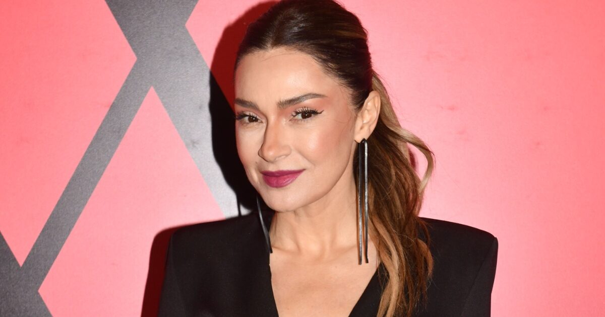 Ατύχημα για την Αποστολία Ζώη: Οι φωτογραφίες και τα πρώτα λόγια στο TLIFE – «Είχα πολύ άσχημη πτώση»