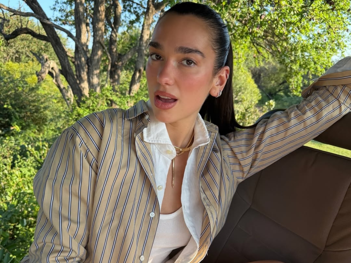 To safari chic μανικιούρ της Dua Lipa είναι εμπνευσμένο από το ταξίδι της στην Αφρική και τέλειο για τον Μάιο