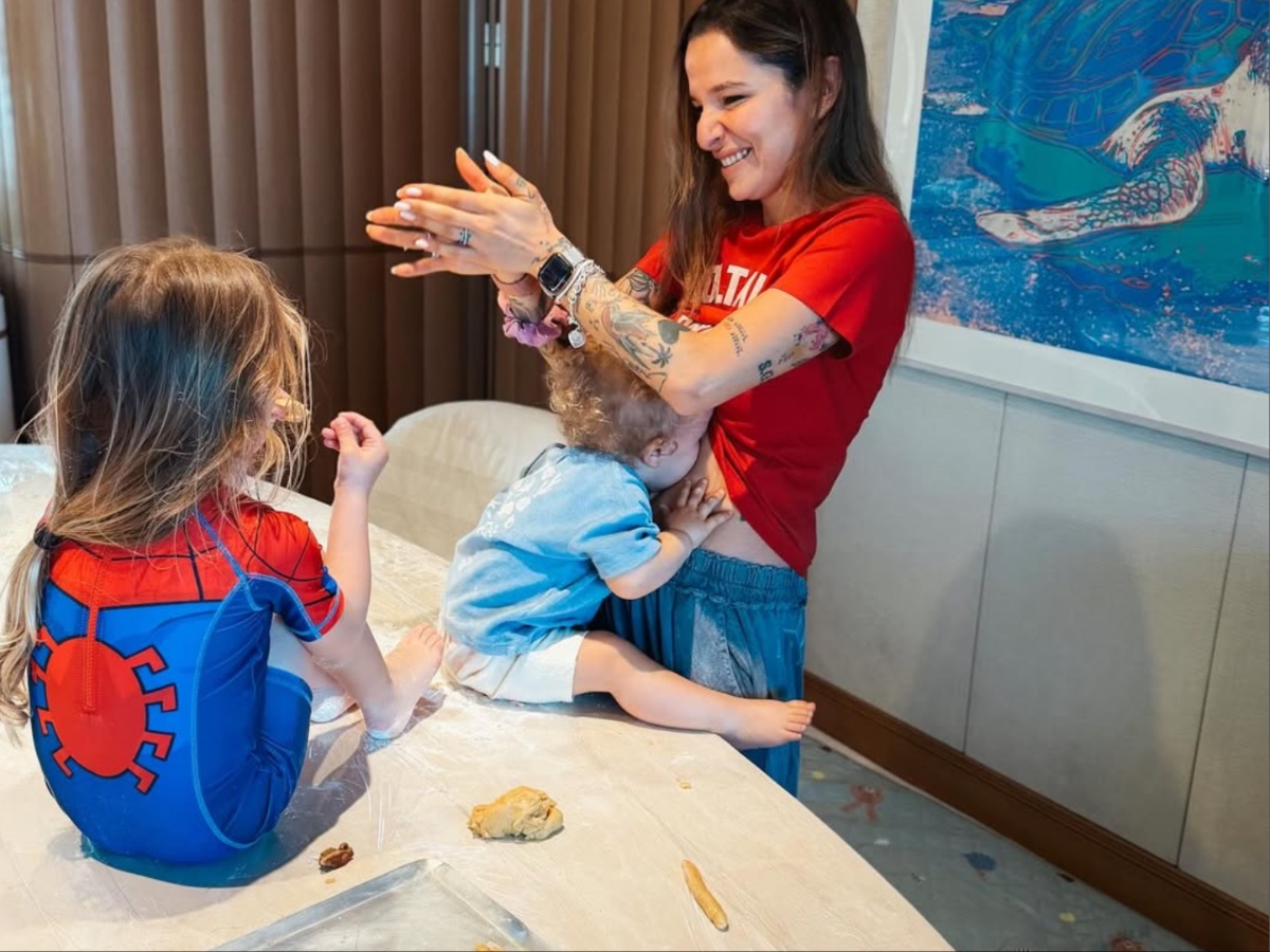 Εριέττα Κούρκουλου: Οι φωτογραφίες από το Πάσχα στην Κέρκυρα με τα παιδιά της