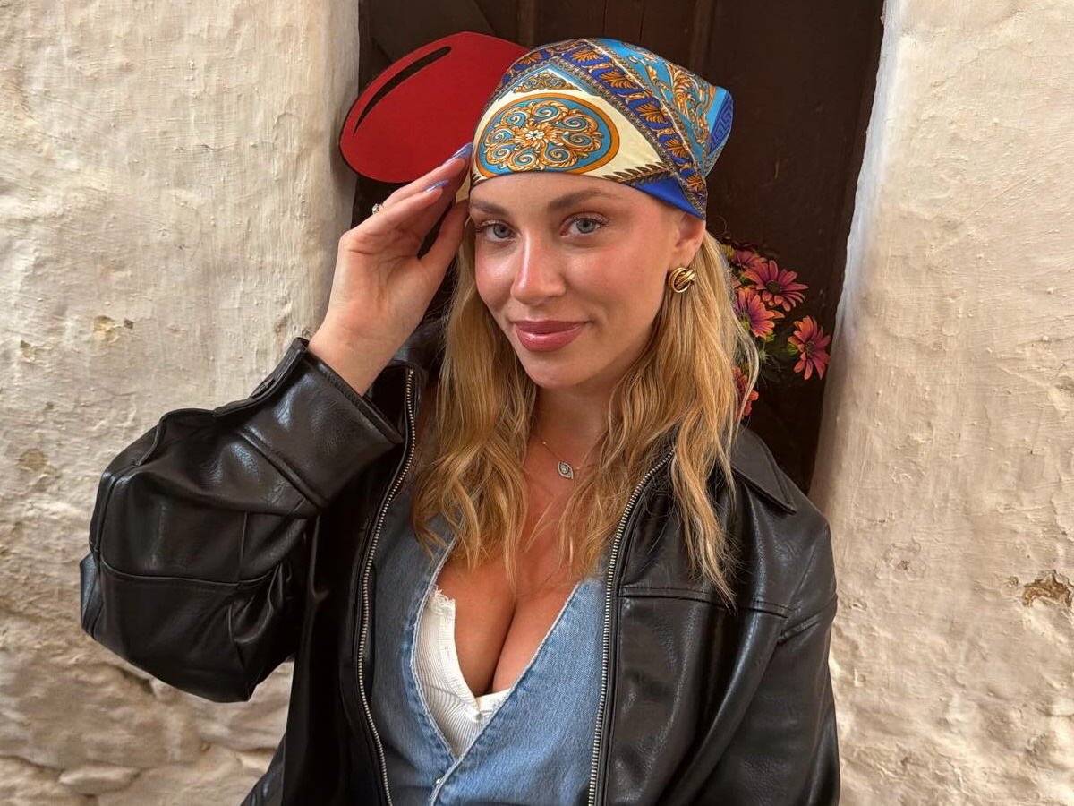 Γαρυφαλλιά Καληφώνη: Για πρώτη φορά νονά! Θα βαφτίσει το ανιψάκι της – Φωτογραφίες