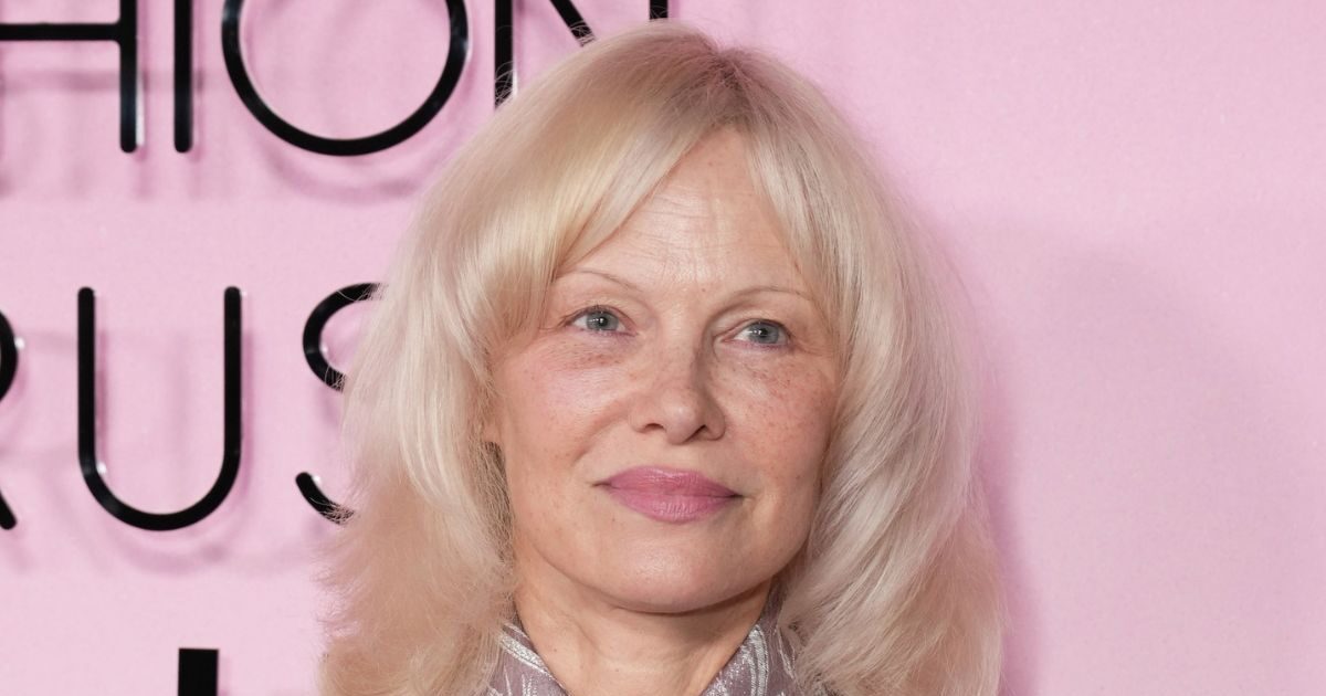 H Gen X μπαίνει ξανά στη βιομηχανία ομορφιάς – Τι αλλάζει πραγματικά;