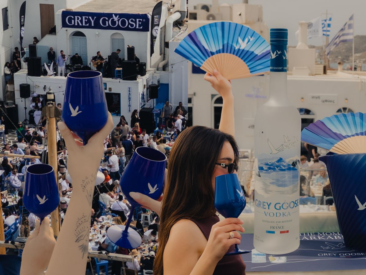 Πάσχα στην Πάρο με την Grey Goose: Μοναδικές εικόνες από τo viral κυκλαδίτικο γλέντι στο γραφικό λιμανάκι της Νάουσας