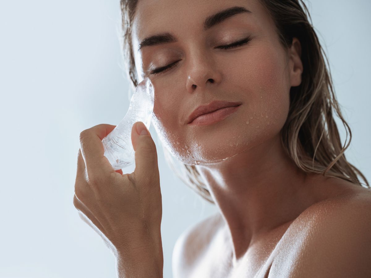 Μήπως ξύπνησες με κουρασμένη επιδερμίδα; Όλα όσα πρέπει να ξέρεις για το «hangover skin» και πως θα το αντιμετωπίσεις