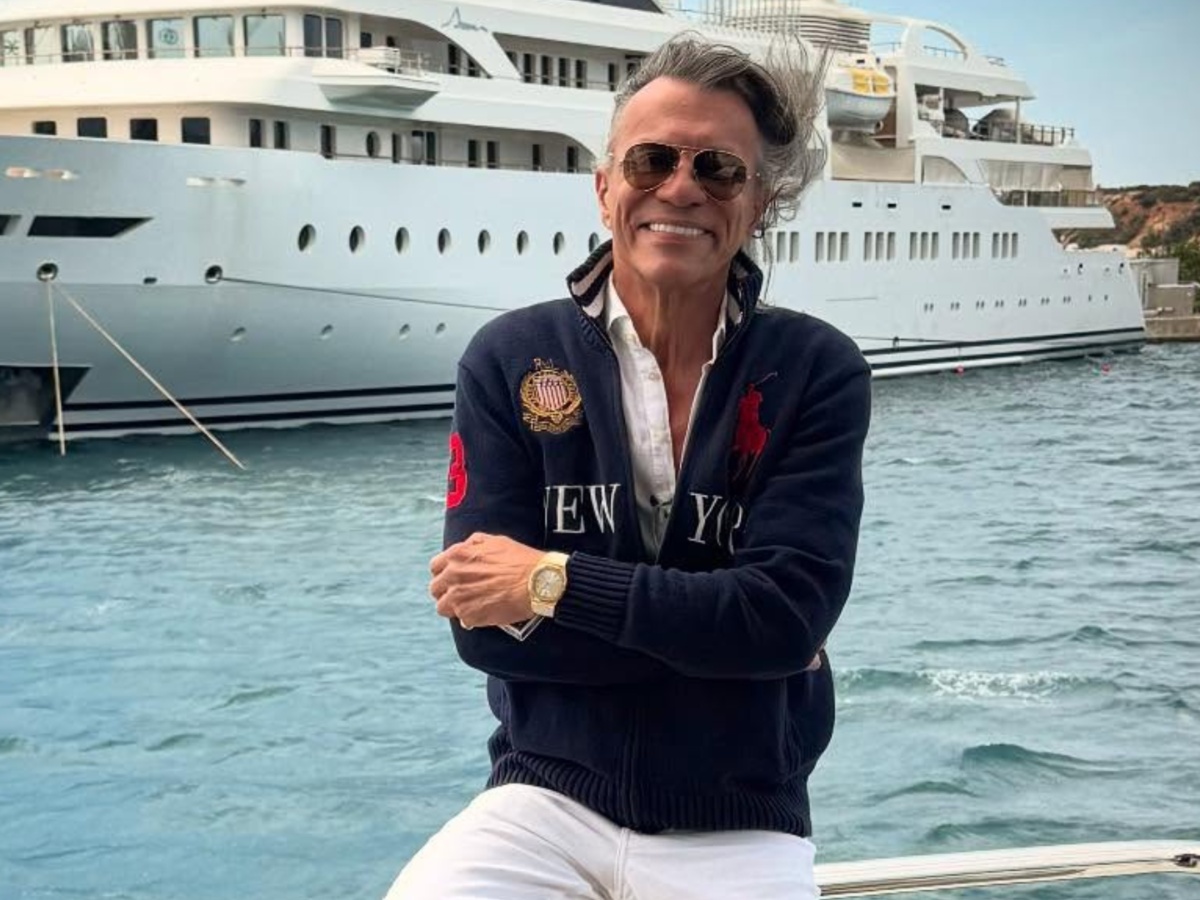 Ηλίας Ψινάκης για Κατιάνα Μπαλανίκα: «Με πλάκωσε στα χαστούκια, την κρατούσε ο Σάκης Ρουβάς»