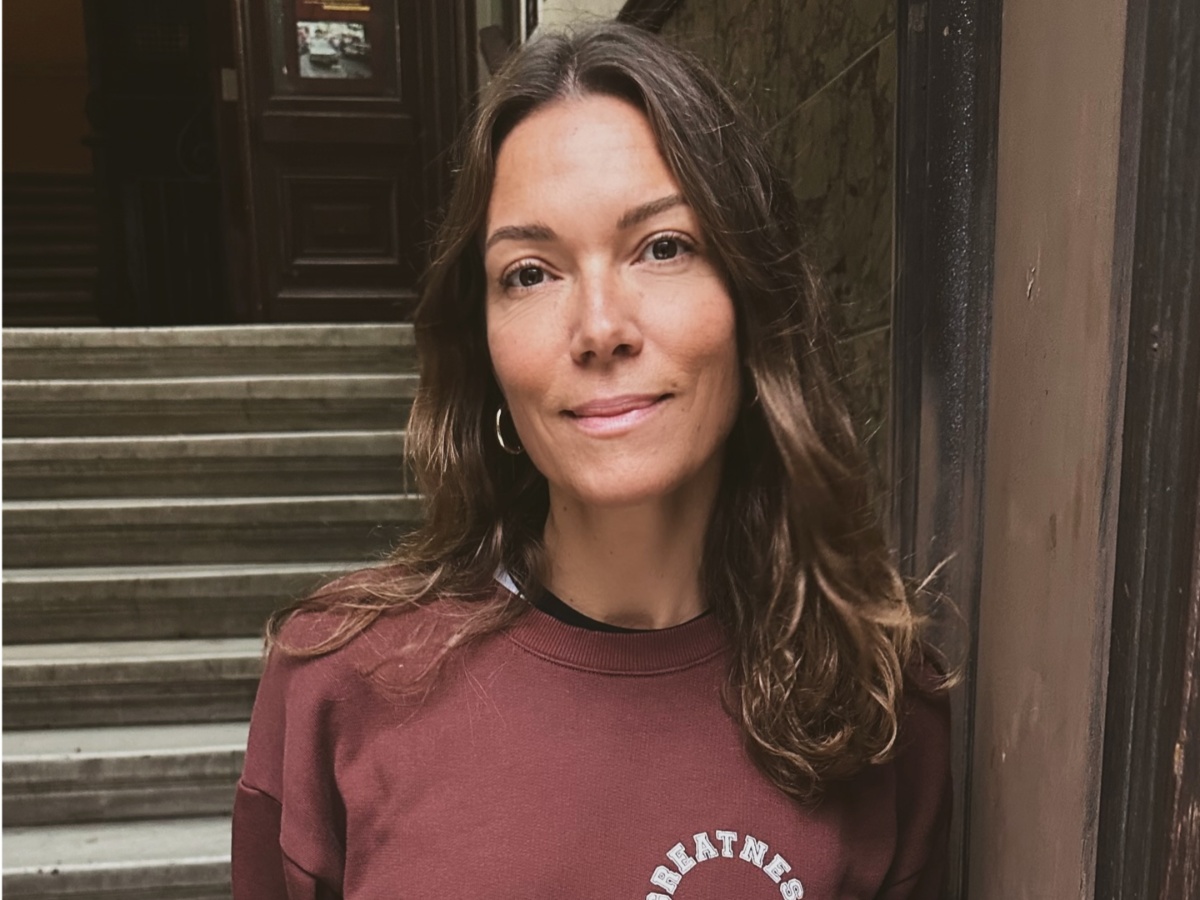 Βίκυ Καγιά: Μπήκε στην κουζίνα και έφτιαξε πασχαλινά κουλουράκια για την οικογένειά της