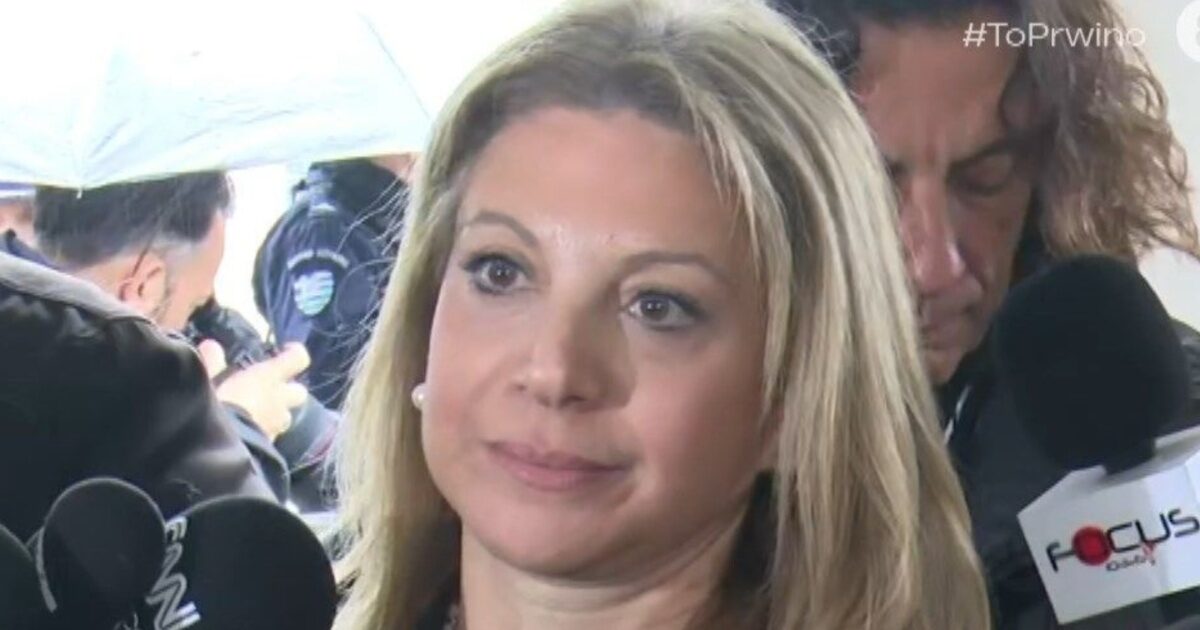 Νέο ξέσπασμα από τη Μαρία Καρυστιανού στη δίκη για τα Τέμπη: «Πλήρης απαξίωση, πλήρης έλλειψη σεβασμού» – Στο νοσοκομείο ο Πάνος Ρούτσι