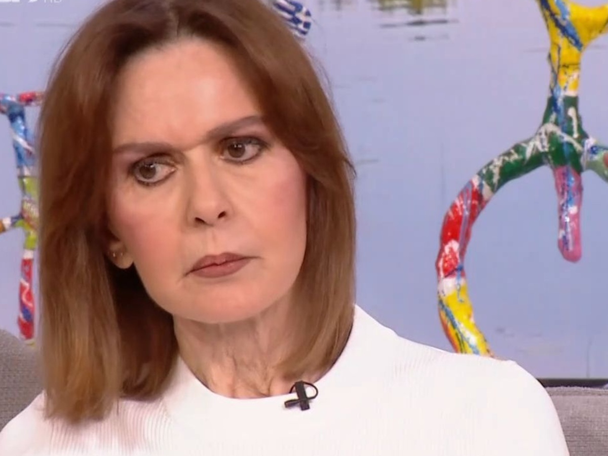 Κάτια Δανδουλάκη: «Δανείστηκα χρήματα από τους φτωχούς μου φίλους για να κάνω τις δικές μου δουλειές»