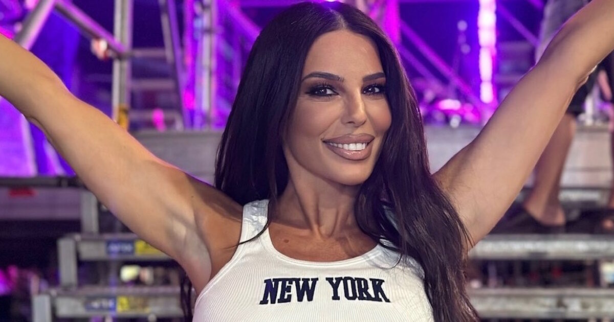 Κέλλυ Κελεκίδου: Λαοθάλασσα στη συναυλία της στην Αλβανία – Φωτογραφίες, βίντεο