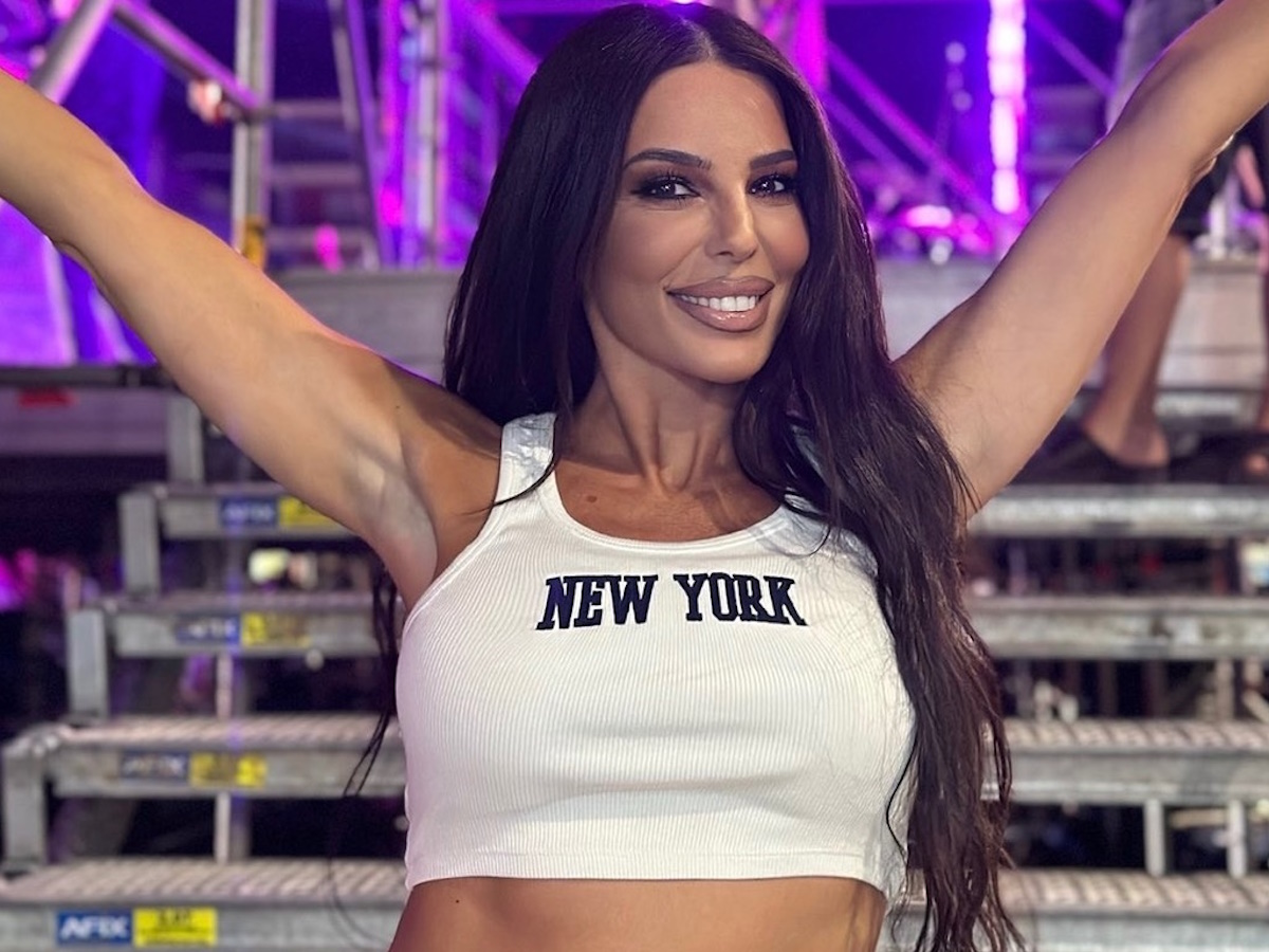 Κέλλυ Κελεκίδου: Λαοθάλασσα στη συναυλία της στην Αλβανία – Φωτογραφίες, βίντεο