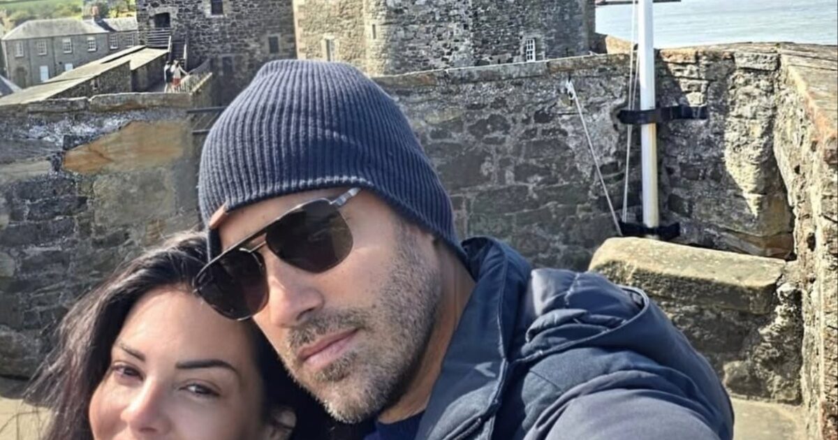 Μαρία Κορινθίου – Γιώργος Καραθανάσης: Ποζάρουν μαζί από το ταξίδι τους στη Σκωτία