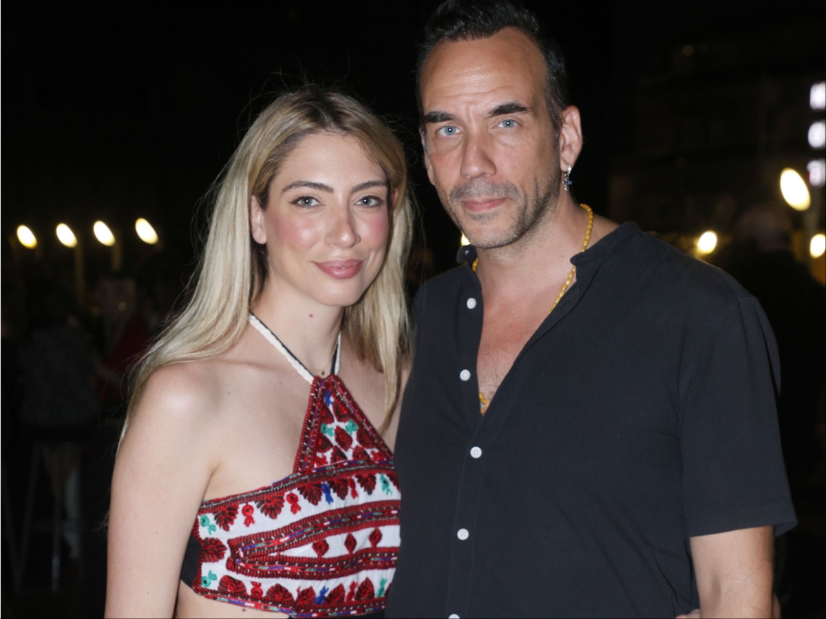 Αποκλειστικό! Πάνος Μουζουράκης – Μαριλού Κόζαρη: Όλες οι λεπτομέρειες για τη βάφτιση του γιου τους