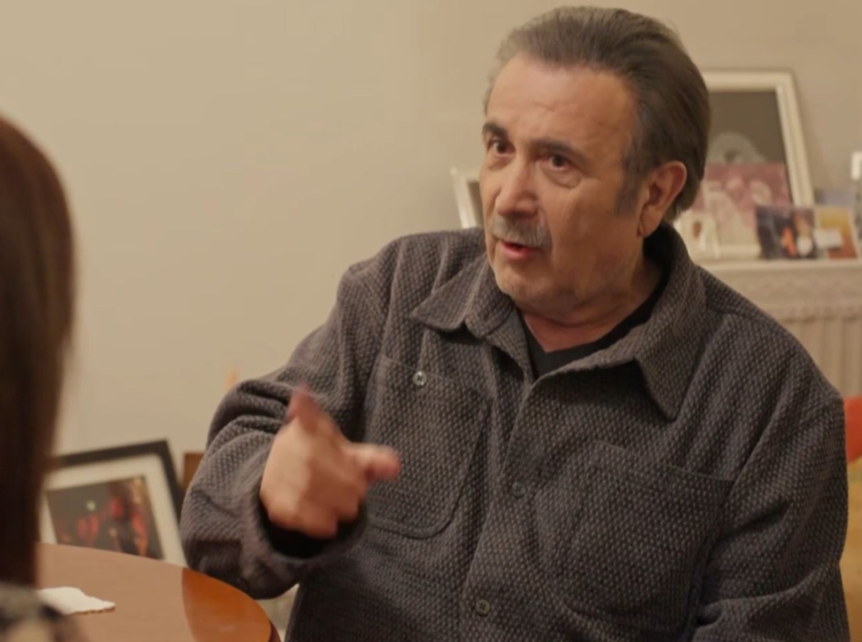«Λύγισε» ο Λάκης Λαζόπουλος για την μητέρα του: «Μου είπε, “όταν πεθάνω, θα βλέπεις το χαμόγελό μου και θα θυμάσαι ότι άξιζε τον κόπο”»