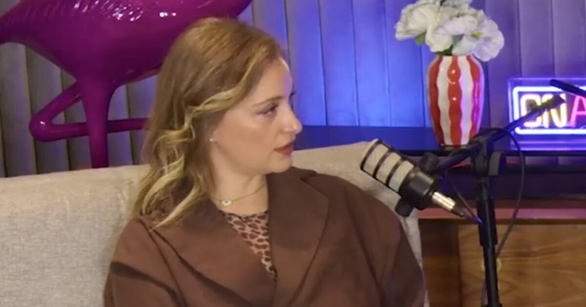 Λένα Δροσάκη: «Γέννησα στον 8ο μήνα, από θαύμα ζούμε και οι δύο, υπήρξε μεγάλη ταραχή»