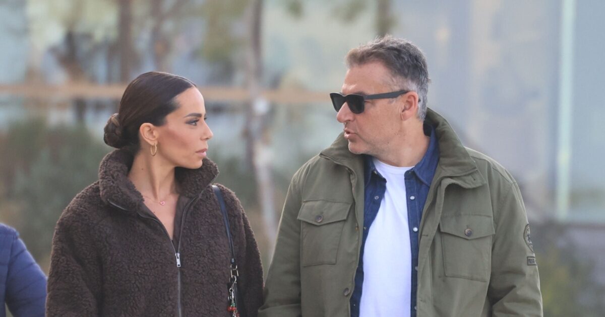 Γιώργος Λιάγκας – Μαρία Αντωνά: Ανάσταση στην Παναγιά της Τήνου – Φωτογραφίες