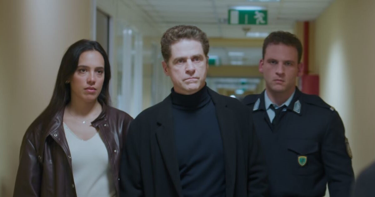 «Μια νύχτα μόνο»: Ο Οδυσσέας ευχαριστεί την Αλεξάνδρα που βρίσκεται συνεχώς στο πλευρό του