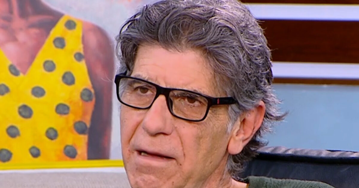 Γιάννης Μπέζος για Ζωή Κωνσταντοπούλου: «Φοβάμαι ότι είναι μία ακρότητα, η οποία αρχίζει και γίνεται λίγο αστεία μερικές φορές»