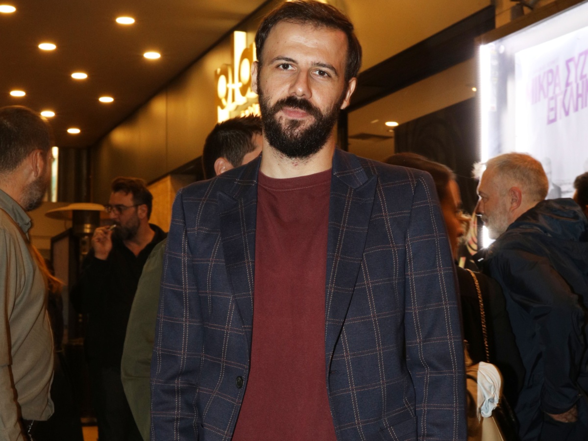 Νίκος Γκέλια: Η νέα ζωή μετά το διαζύγιο – «Έχει αλλάξει η καθημερινότητά μου, προσπαθώ να είμαι δίπλα στο παιδί μου»