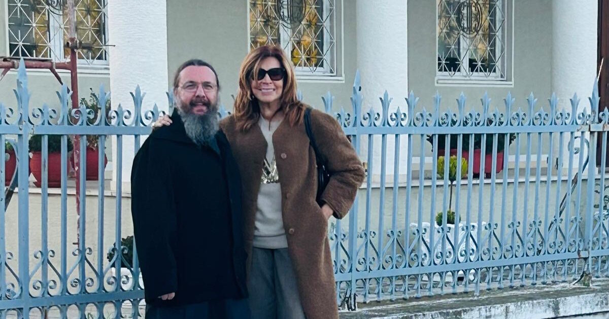 «Έξοδος – Ο Δρόμος προς την Αθανασία»: Η μεγαλειώδης παράσταση της Μιμής Ντενίση για τα 200 χρόνια από την Έξοδο του Μεσολογγίου