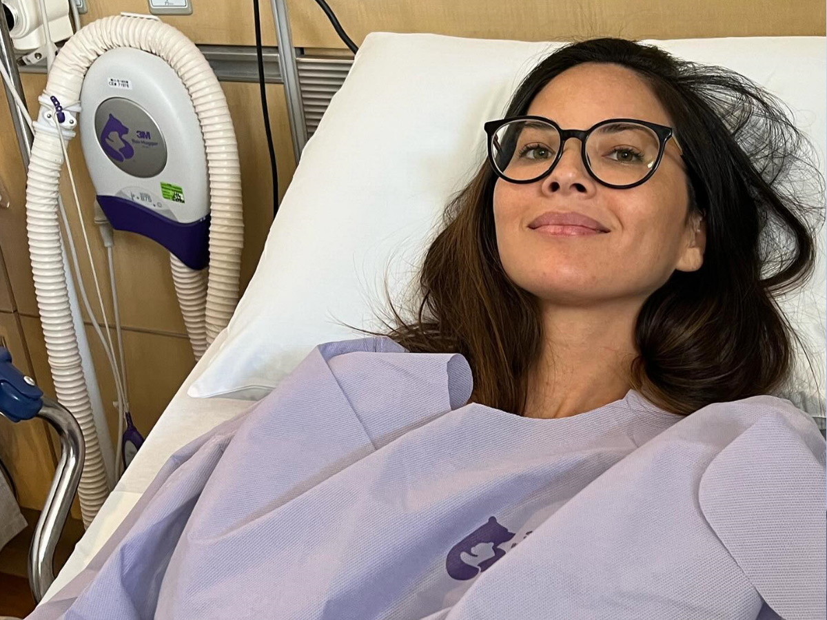 Η Ολίβια Μαν μιλά ανοιχτά για τη στιγμή που ξαναβρήκε την αυτοπεποίθησή της μετά τον καρκίνο