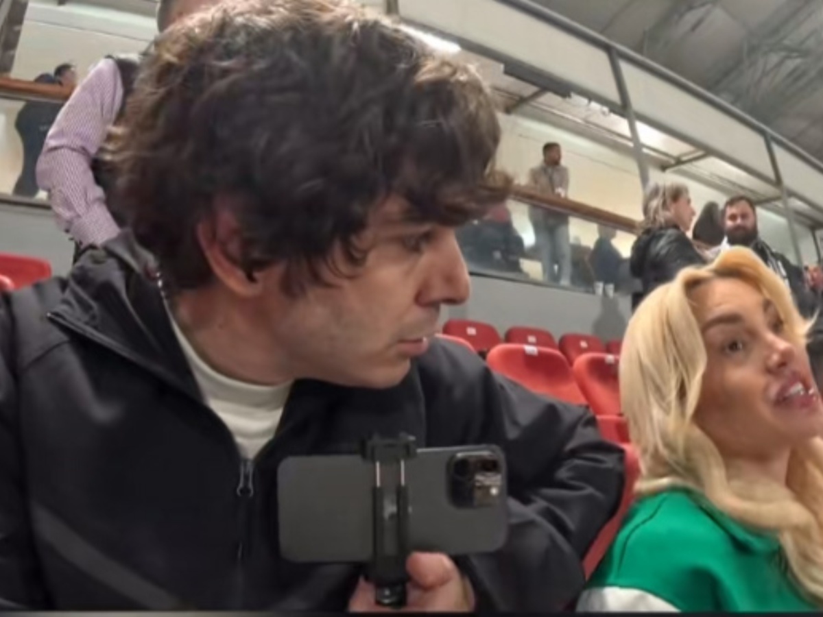 Η Αλεξάνδρα Παναγιώταρου εκνευρίστηκε με youtuber που δεν την αναγνώρισε στο γήπεδο: «Δε ξεκινάς καλά»