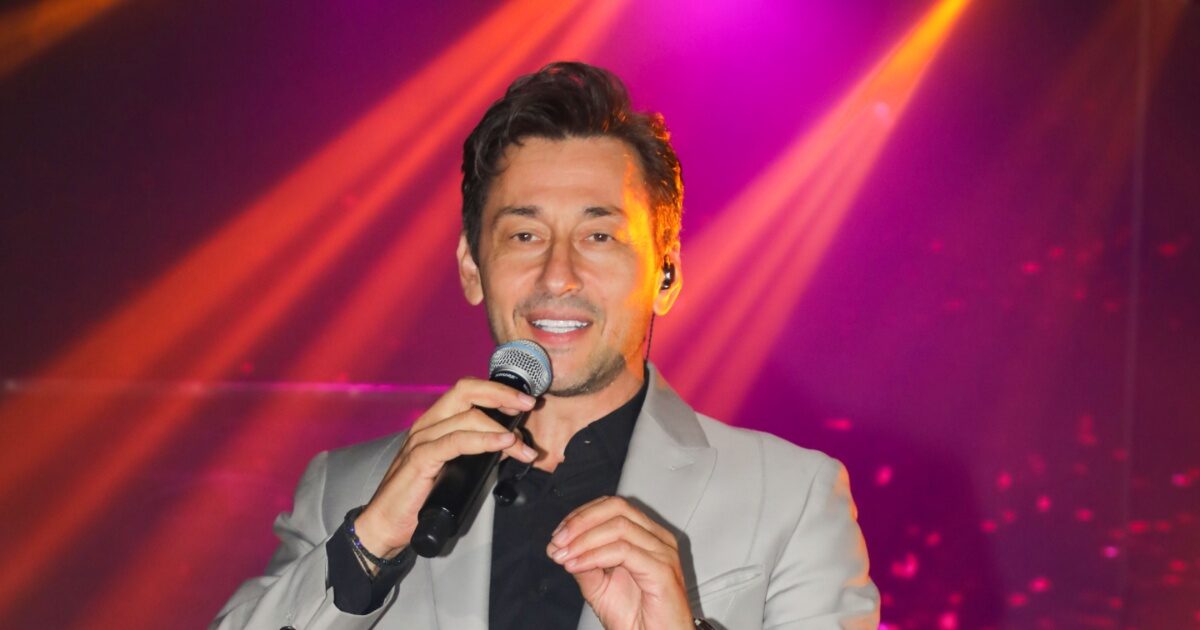 O Πάνος Καλίδης για το συμβάν με τον συνεργάτη του: «Σε μία κακή στιγμή θα ξεφύγει και ένα βρισίδι»