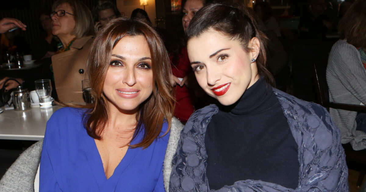 Ζωή Παπαδοπούλου – Μαριάννα Πολυχρονίδη: «Φήμες λένε ότι είμαστε συγγενείς» – Το viral βίντεο για την ομοιότητά τους