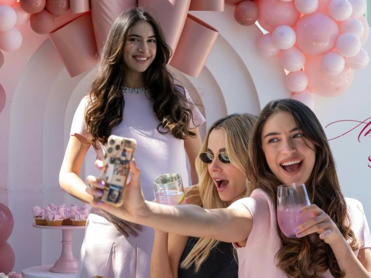 Άννα Πρέλεβιτς: Φωτογραφίες από το baby shower πριν γίνει μητέρα – Στο πλευρό της η Δούκισσα Νομικού