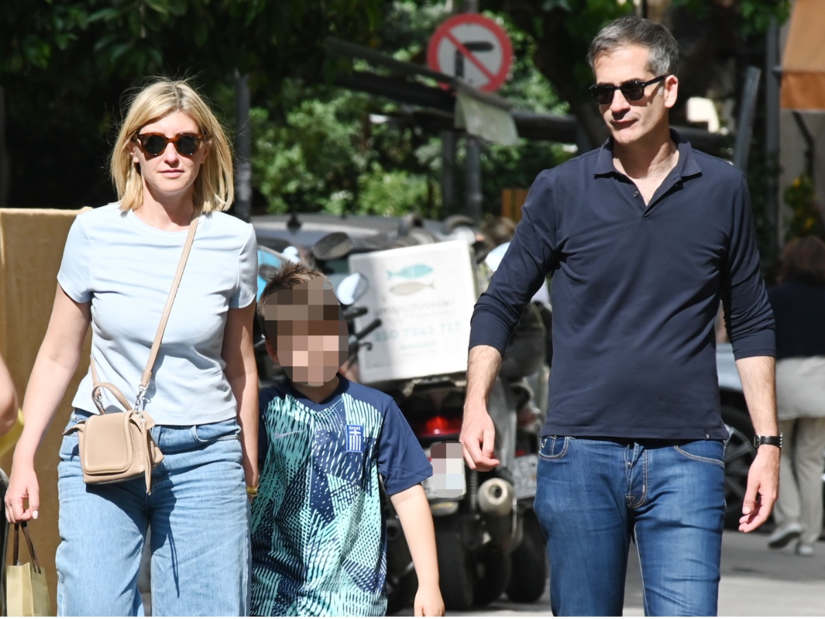 Σία Κοσιώνη: «Φέτος το Πάσχα για μένα κάθε τι είχε νόημα ξεχωριστό» – Η φωτογραφία με τον Κώστα Μπακογιάννη