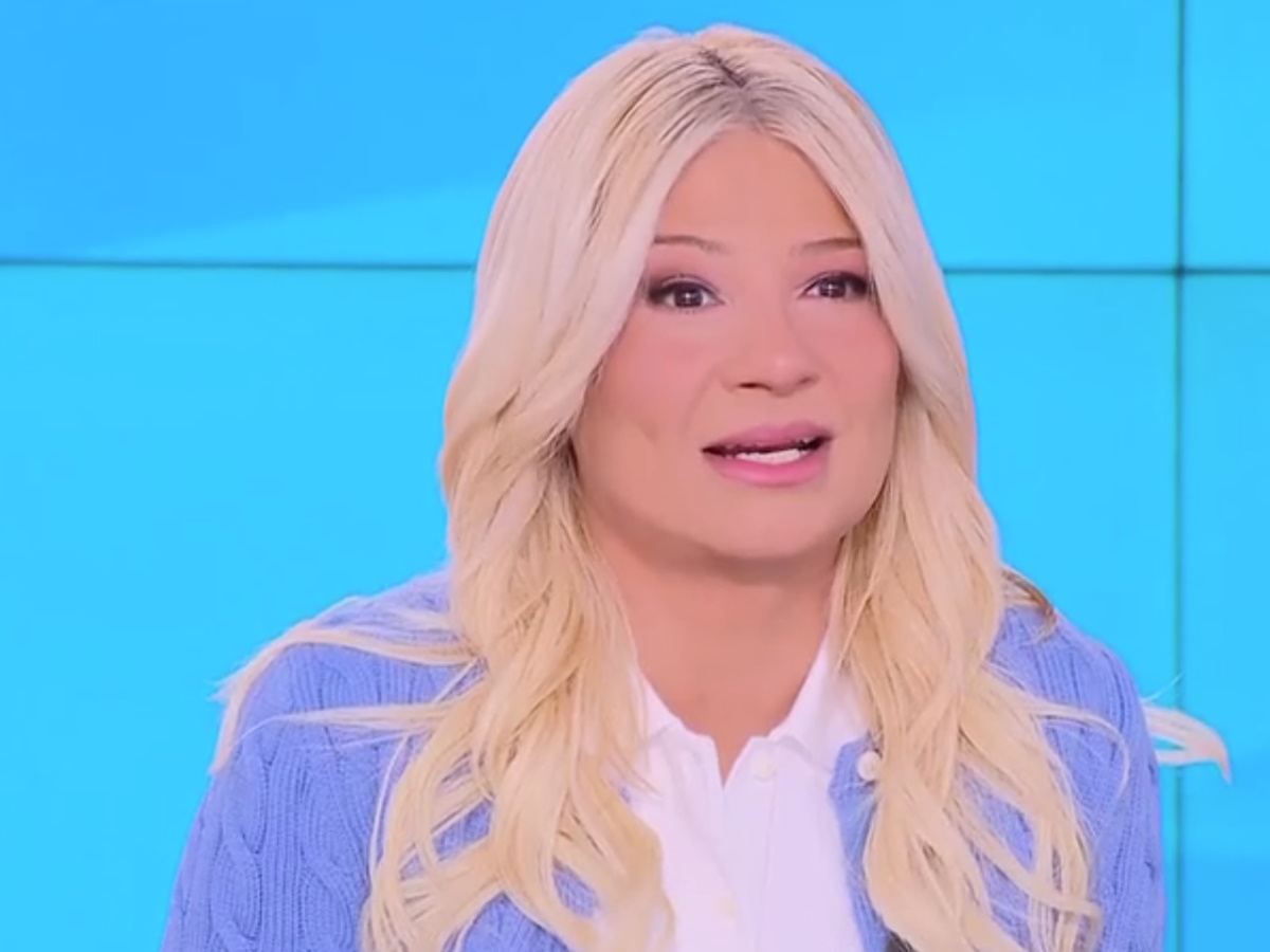 Ξεσπά η Φαίη Σκορδά: «Είναι τραγικές εικόνες ντροπής! Να βρεθεί και να τιμωρηθεί»