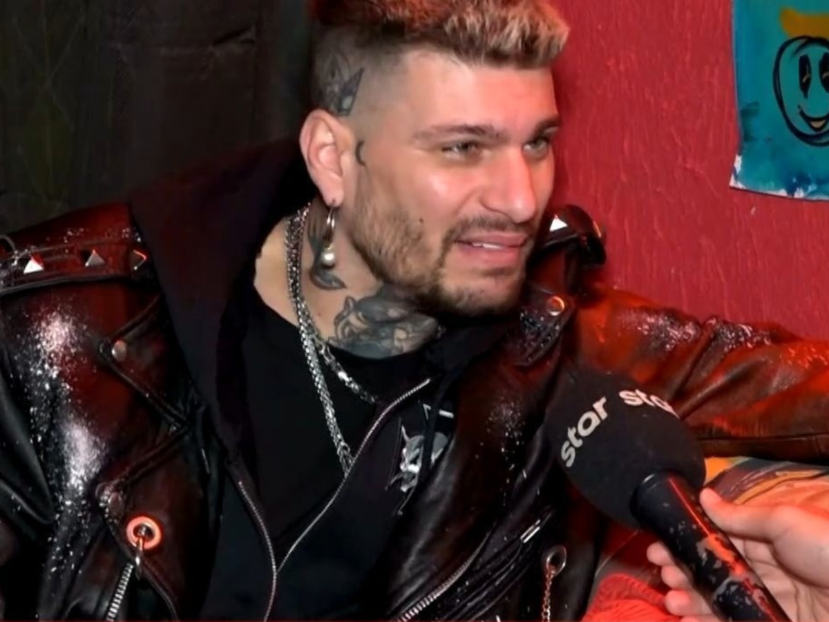 Στηβ Μιλάτος για Ανδρέα Μικρούτσικο: «Είναι το τηλεοπτικό μου red flag, καλύτερα να φύγει από το προσκήνιο και να γίνει αρχισυντάκτης»