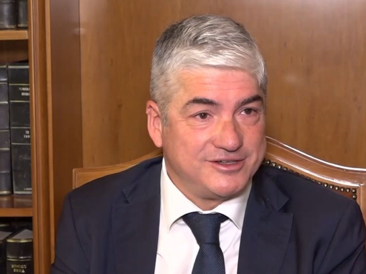 Θέμης Σοφός για Σταματίνα Τσιμτσιλή: «Δηλώνω πάντα ερωτευμένος μαζί της, θα θέλαμε κι άλλα παιδιά»