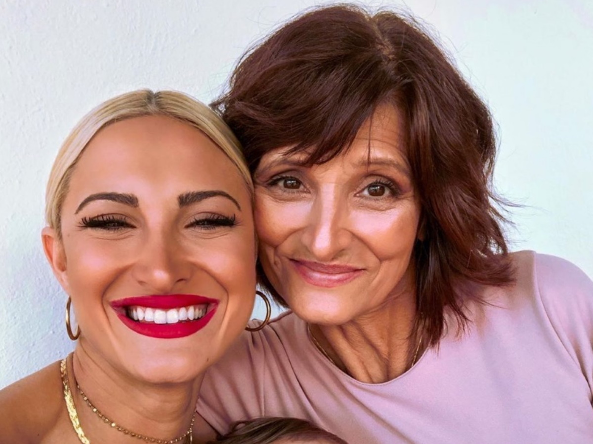 Ιωάννα Τούνη: Το συγκινητικό μήνυμα για τα 4 χρόνια από τον θάνατο της μητέρας της – «Δεν υπάρχει μέρα που να μη σε σκεφτώ»