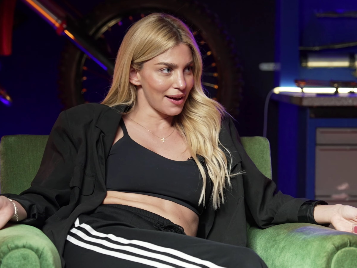 Βάλια Χατζηθεοδώρου: «Έχω πιάσει μηνύματα συντρόφου μου με άλλη γυναίκα και τον συγχώρησα»