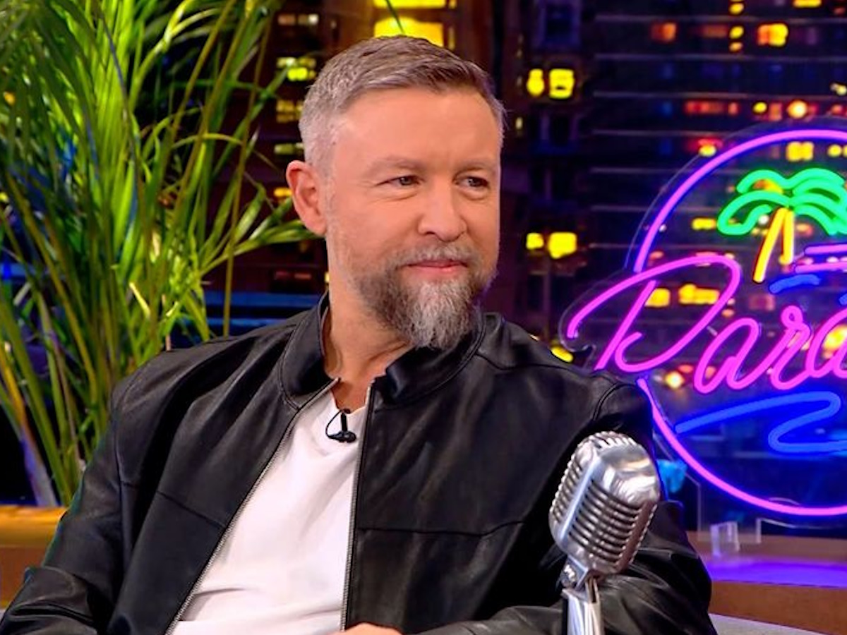 Γιάννης Βαρδής: «Στην πρώτη μου συνέντευξη, ο πατέρας μου πήρε τον δημοσιογράφο και τον ρώτησε γιατί μου φέρθηκε έτσι»