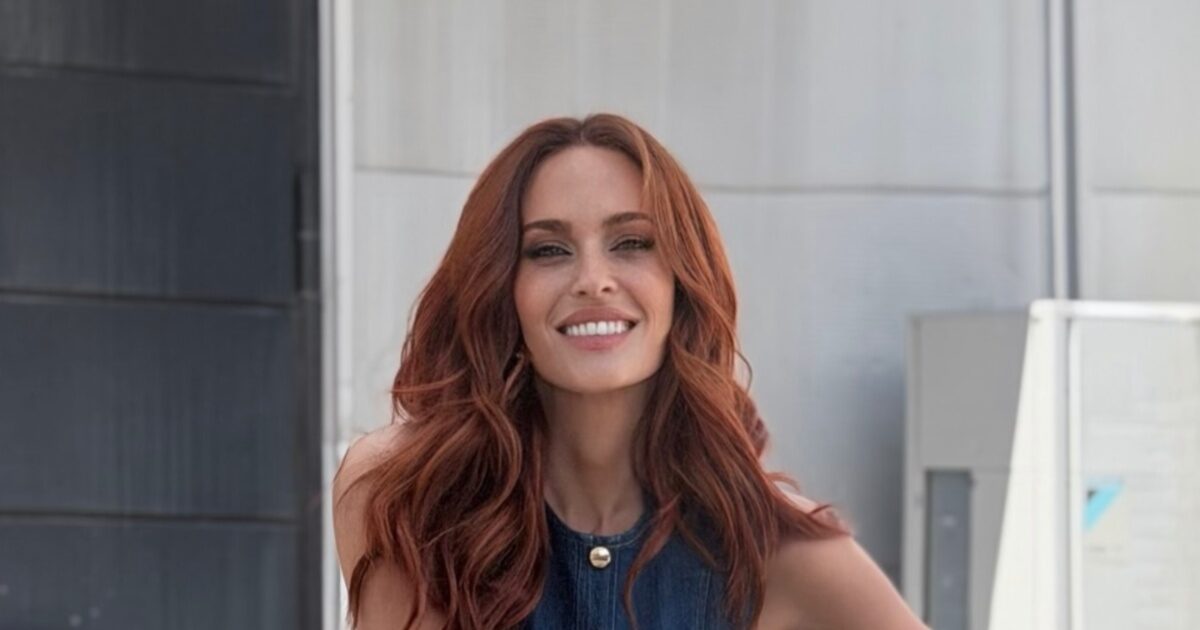 Σίσσυ Χρηστίδου: Τήρησε το έθιμο και έβαψε τα πασχαλινά αβγά μαζί με τους γιους της