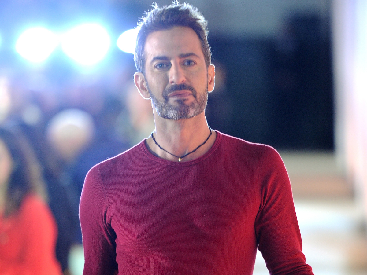 Marc Jacobs: Η LVMH πούλησε τον οίκο αλλά ο σχεδιαστής παραμένει creative director