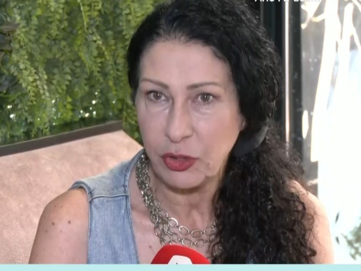 Ντέσσυ Κουβελογιάννη: «Η Σία Κοσιώνη ίσως και να άργησε να φύγει από το ΣΚΑΪ»