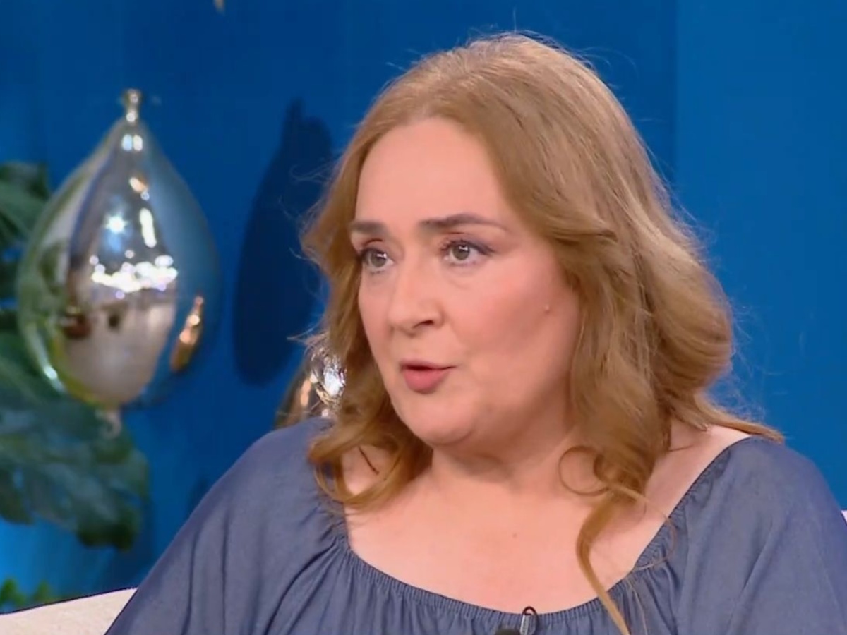 Λένα Ουζουνίδου: «Με τον σύζυγό μου ήταν έρωτας με την πρώτη ματιά, δε θυμάμαι τίποτα πριν από αυτόν»