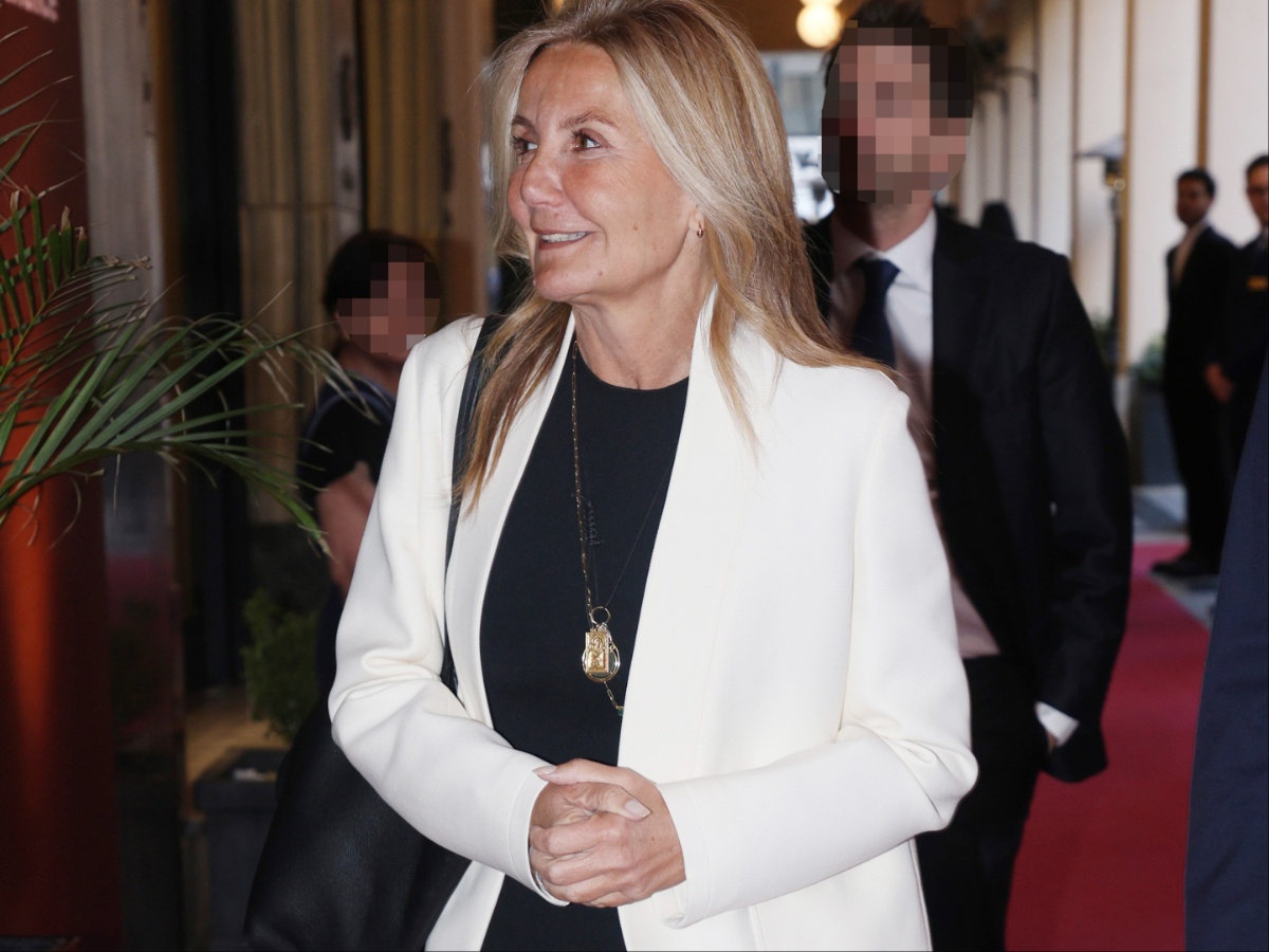 Μαρέβα Γκραμπόφσκι – Μητσοτάκη: Η φωτογραφία με τα παιδιά της και το μήνυμα για την Γιορτή της Μητέρας
