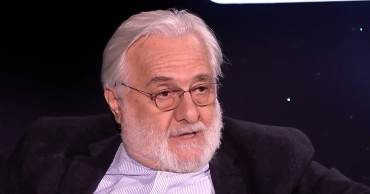 Γιάννης Σμαραγδής: «Ταυτίζομαι πιο πολύ με τον Κολοκοτρώνη, απ’ ό,τι με τον Καποδίστρια»