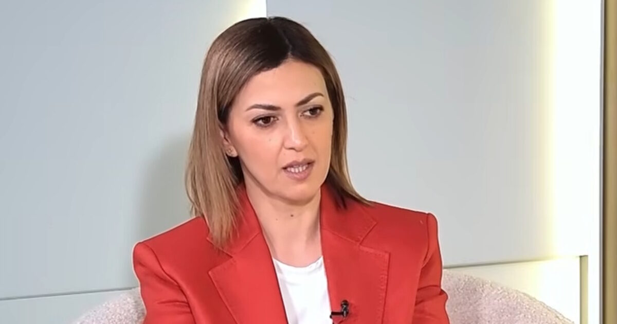 Η Ειρήνη Αγαπηδάκη στην Τατιάνα Στεφανίδου: «Ήμουν 108 κιλά και τώρα είμαι 62» – Η εξομολόγηση για τη μάχη με την παχυσαρκία